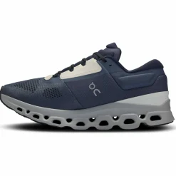 Cloudstratus 3 Herren Laufschuhe