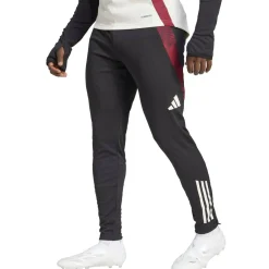 Manchester United Tiro 24 Training Herren Fußballhose